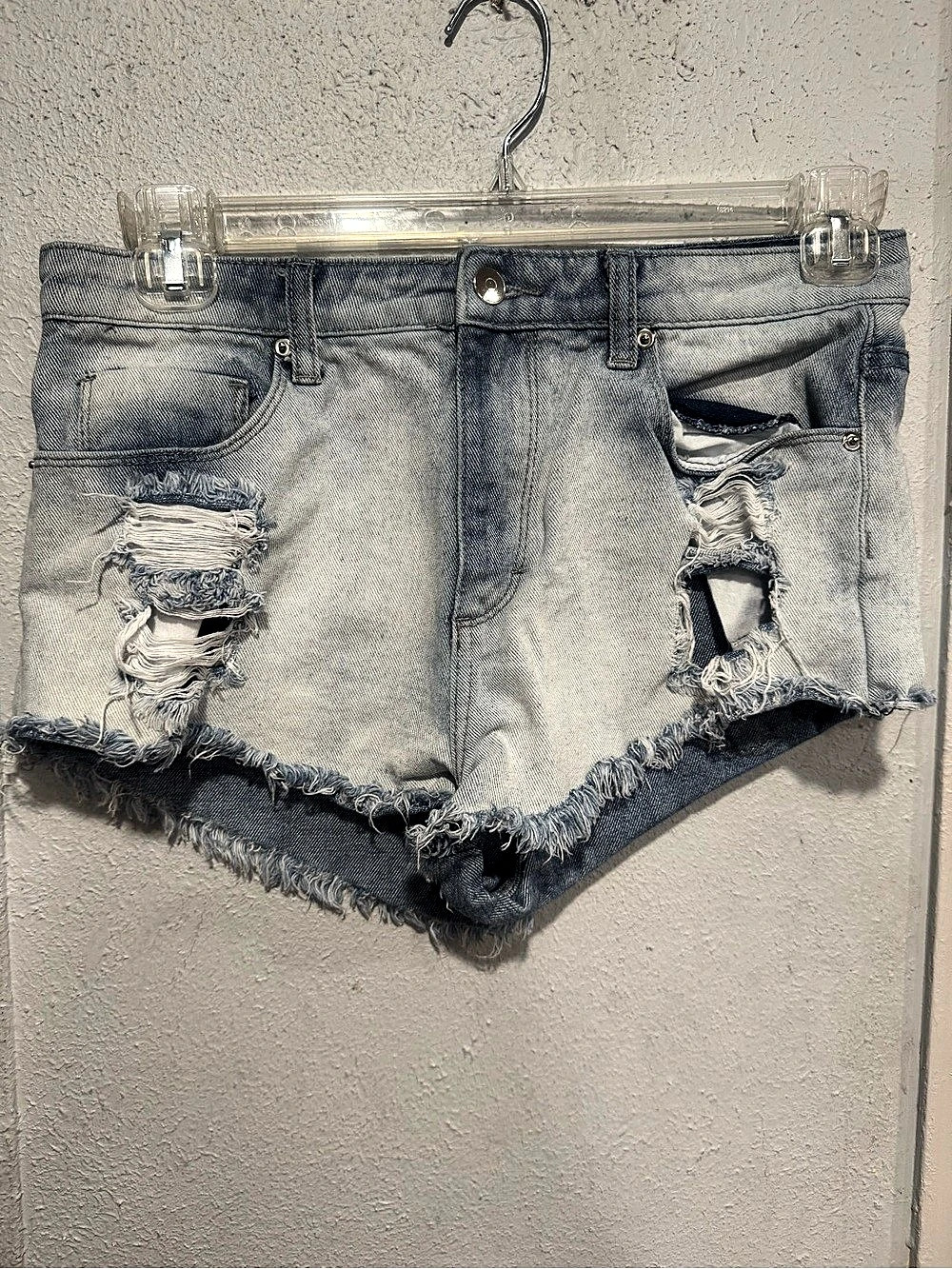 Forever 21 Distressed Denim Jean Shorts Waist 28 Blue